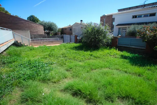 Chalet independiente con gran terraza en Calafell — 49