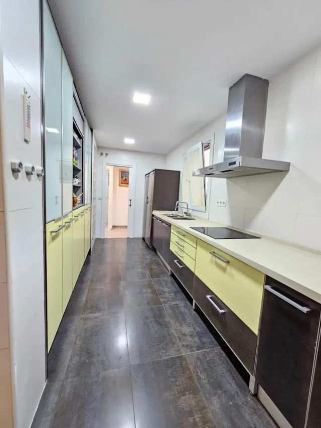EN ALQUILER FABULOSO PISO-ATICO DE 3 DORMITORIOS + 2 BAÑOS,EN ALMERIA CAPITAL, ZONA AVDA.MEDITERRANEO Y CARREFOUR — 26