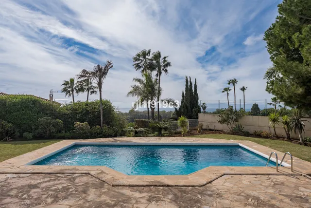 Chalet 4 habitaciones 571m² en venta - Marbella — 2