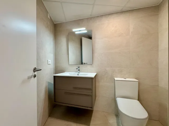 apartamento de obra nueva llave en mano en alicante — 18