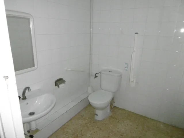 Local comercial en Roquetes de 260.68m2(antiguo supermercado DIA) — 11
