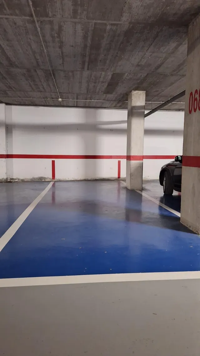 PLAZA DE GARAJE EN LA FLOTA — 8