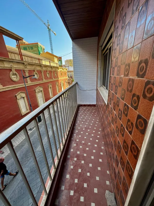 Piso Reformado en el Centro de Almería – Obispo Orberá - foto 4