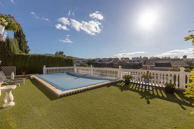 ¡MAGNIFICO CHALET INDEPENDIENTE CON CALIDADES ESPECTACULARES Y PISCINA PRIVADA EN GOJAR! — 4