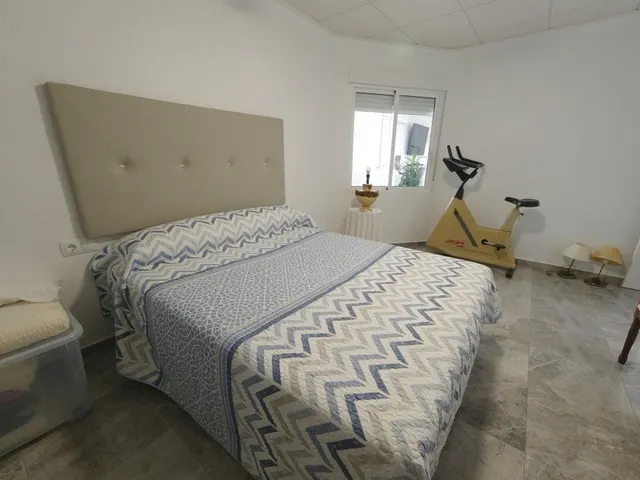 Ático exclusivo reformado con amplia terraza en pleno Raval de Elche — 12
