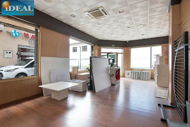 A5895V5. Puede ser el mejor LOCAL de MARACENA. www.idealhouse.es — 7