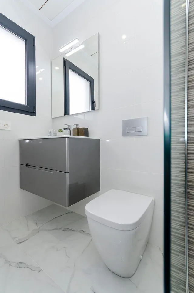 VILLA DE NUEVA CONSTRUCCIÓN DE 3 DORMITORIOS EN TORREVIEJA — 26