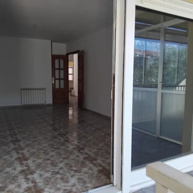 Chalet adosado 210 mt y Jardin 50 mt sol todo el día — 13