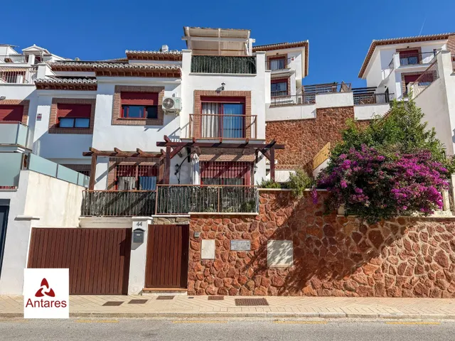 Casa Pareada en Granada capital (Lancha del Genil) — 4