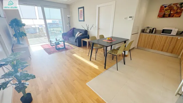 APARTAMENTO CON TERRAZA SOLEADA Y ACCESO RÁPIDO A AEROPUERTO - foto 3