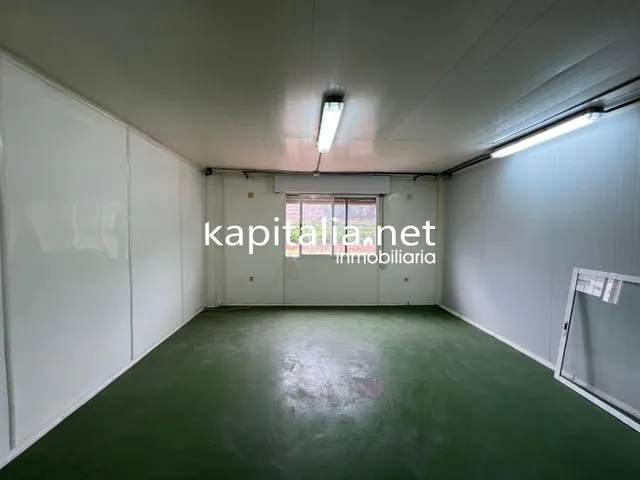 SALON DE EVENTOS EN ALQUILER O VENTA EN GENOVES A 5 MINUTOS DE XATIVA — 43