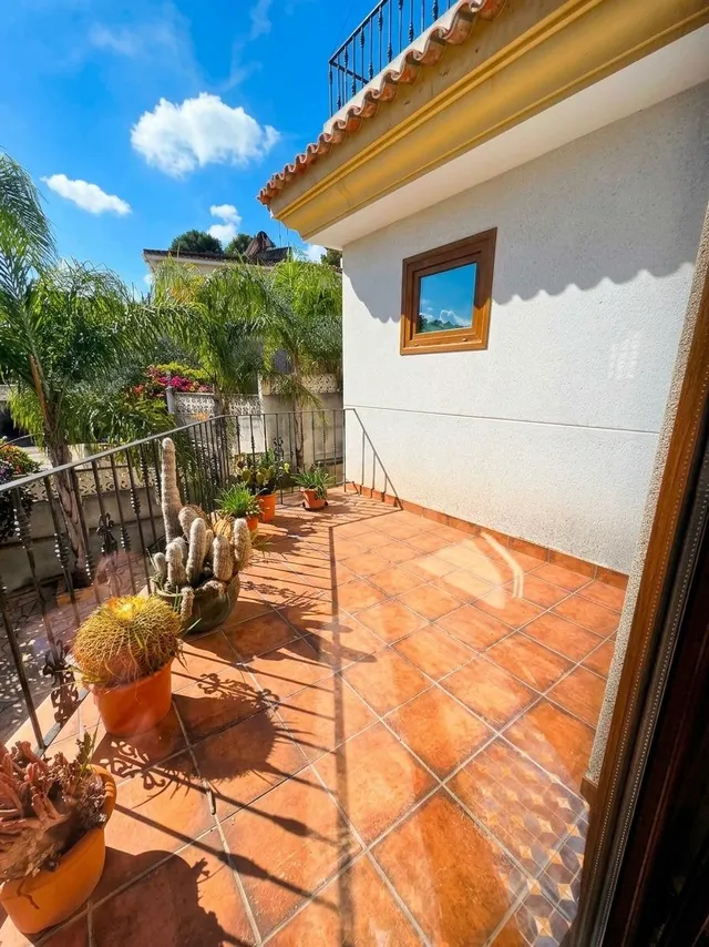 Espectacular villa privada en alquiler anual — 24