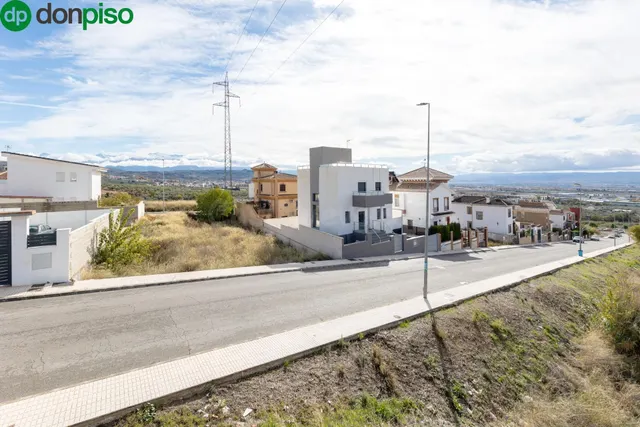 TERRENO A LA VENTA EN PELIGROS - foto 4