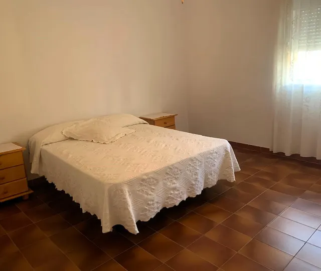 CASA EN VALDEOBISPO — 7