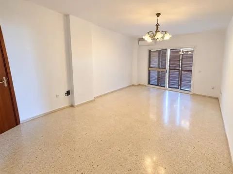 PISO 4 DORMITORIOS URBANIZACIÓN LOS SAUCES