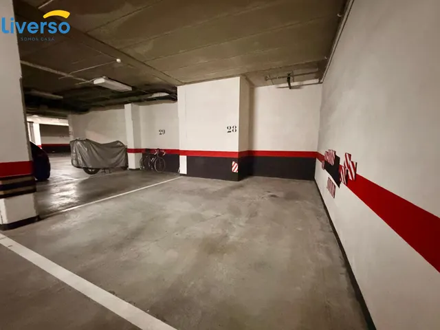 JUNTO AL HUBU | 2 DORMITORIOS + 2 BAÑOS + GARAJE Y TRASTERO | 900 € | VB1491 — 11