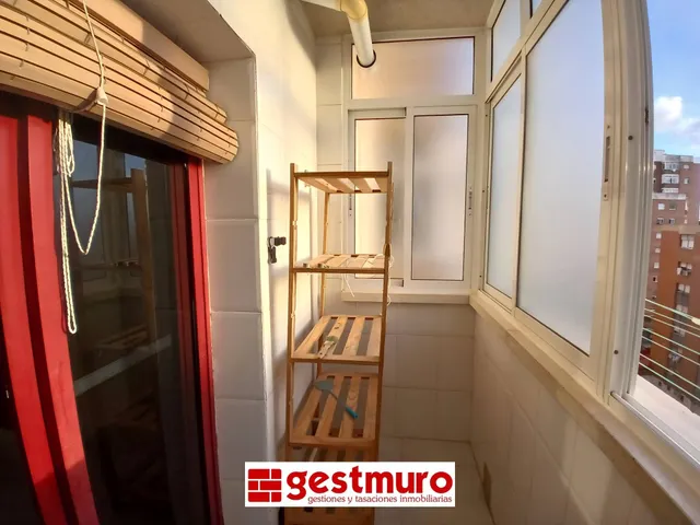 Piso alquiler alameda de san antón sin muebles con plaza de garaje y agua incluida!! — 14