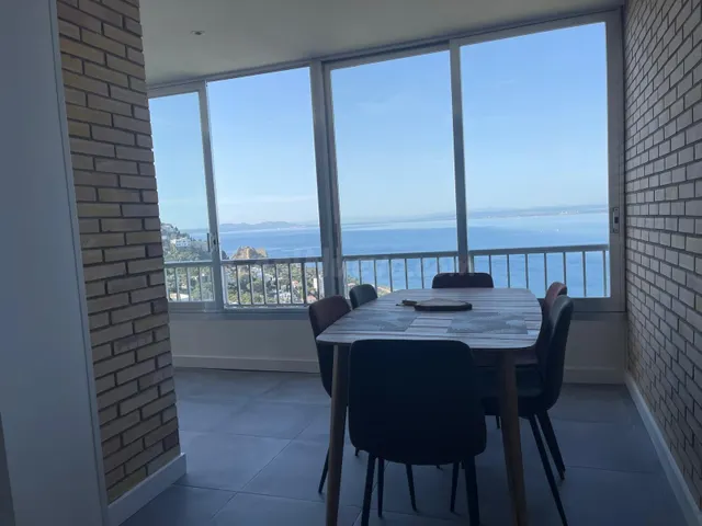 APARTAMENTO REFORMADO CON ESPECTACULARES VISTAS A LA BAHÍA D - foto 2