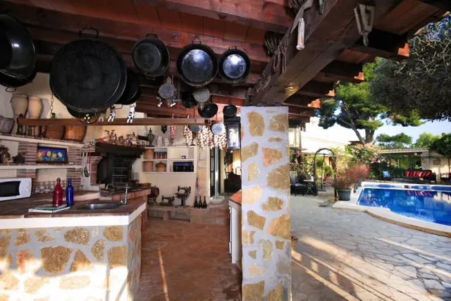 MAGNÍFICA VILLA DE LUJO CON VISTAS PANORÁMICAS EN CALPE — 21