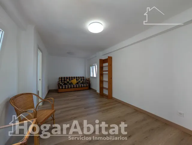¡REFORMADO! LUMINOSO Y EXTERIOR CON BALCÓN EN ALICANTE — 19