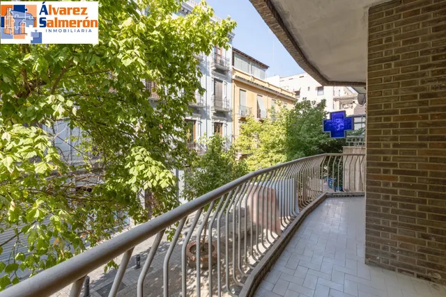 La amplitud que buscas, en el corazón de Granada — 32