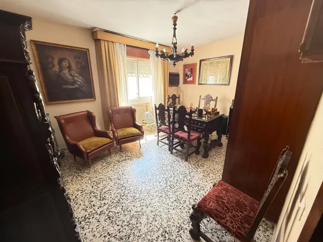 PISO DE LUJO EN BARRIO DE SANTA CRUZ — 16