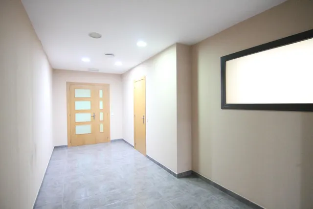 Local comercial de 108 m2 en Plaça Catalunya — 6