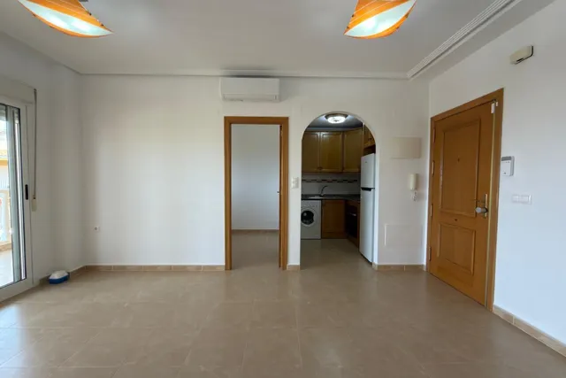 ÁTICO EN TORREBLANCA CON PARKING, PISCINA COMUNITARIA Y VISTAS DESPEJADAS! — 8