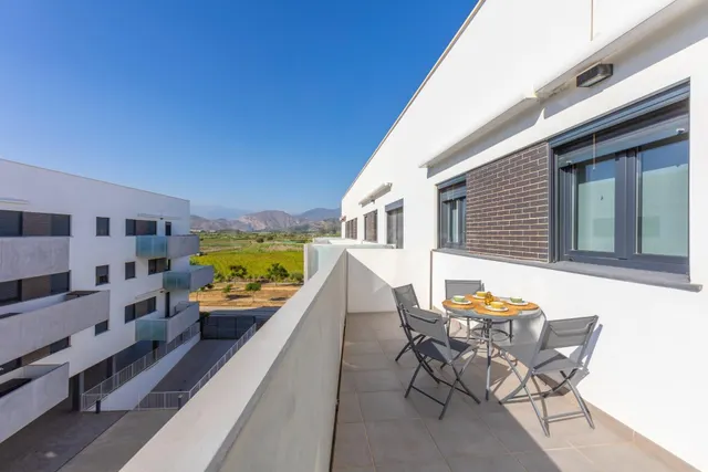 Ático Premium en Selecta Costa, Salobreña: diseño, confort y una terraza para vivir el Mediterráneo. — 25