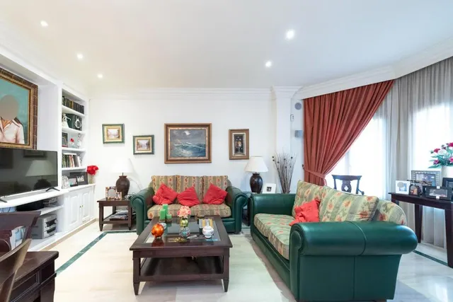 DOS CHALETS  A 100 METROS DE LA PLAYA, RINCON DE LA VICTORIA — 39