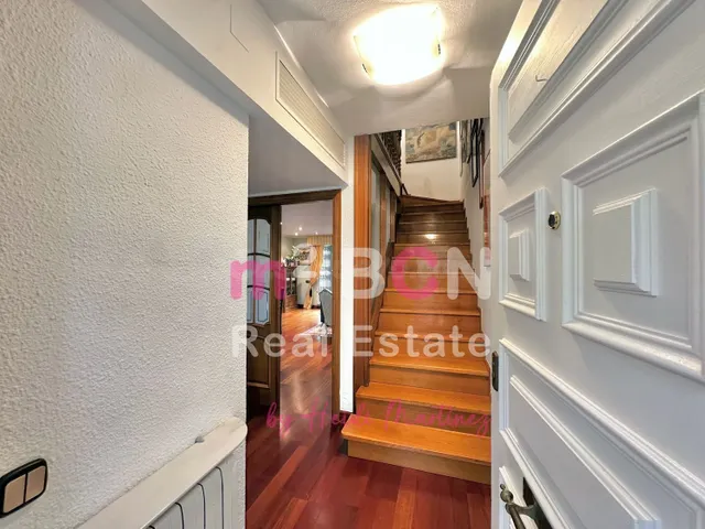 Chalet 4 habitaciones 234m² en venta - Ciutat Diagonal - foto 4