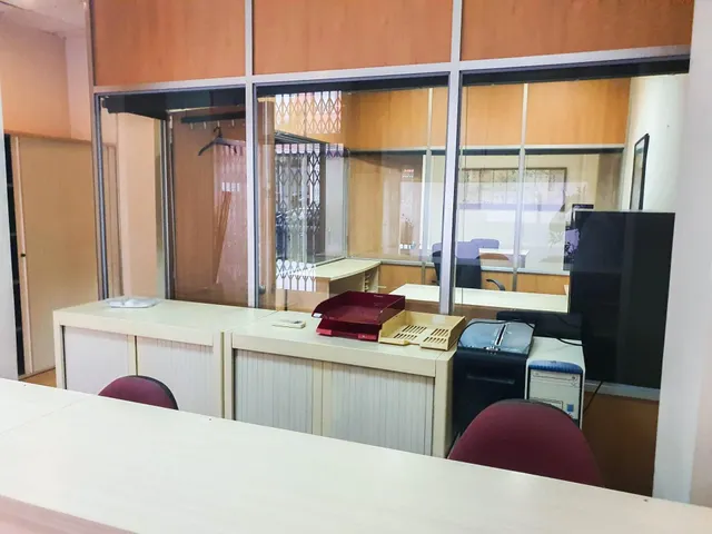 Local comercial en alquiler en el centro de Esparreguera — 7