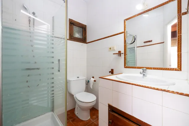 Preciosa casa en Ogíjares con piscina y jardín — 26