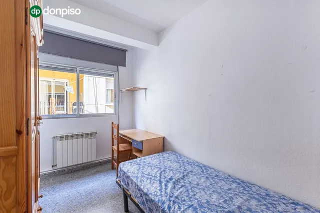 Piso amplio y luminoso en Ronda–Arabial — 17