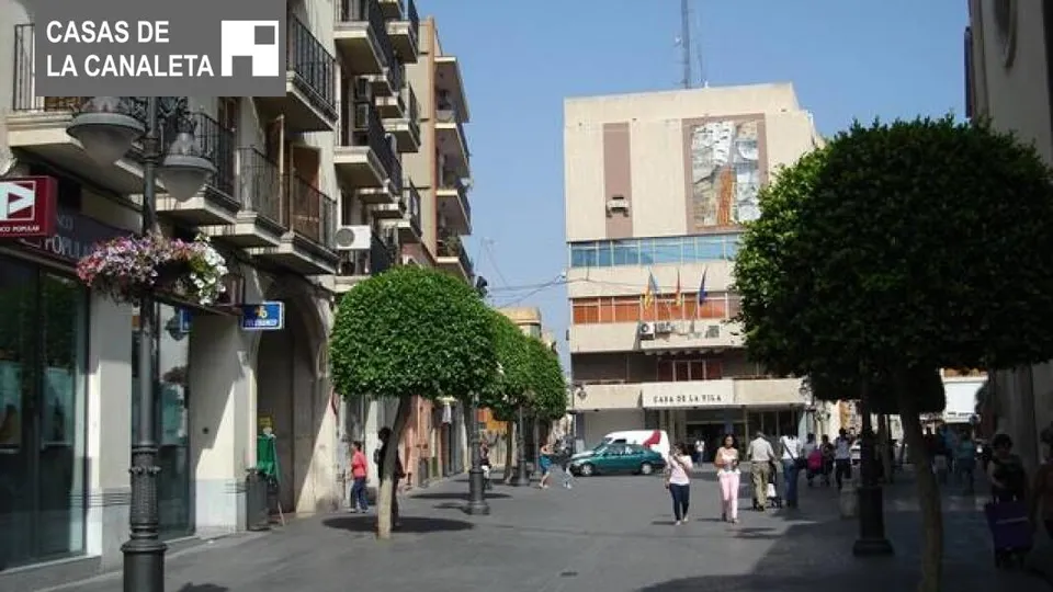 LOCAL AL LADO DEL AYUNTAMIENTO DE MISLATA