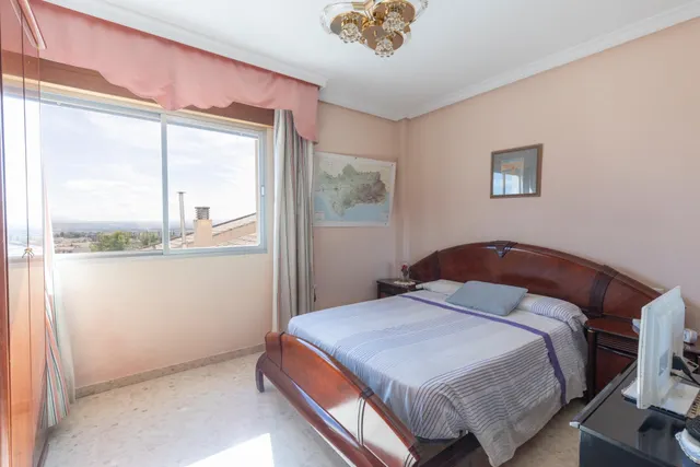 Piso de 3 habitaciones sin ascensor en venta en Peligros — 21
