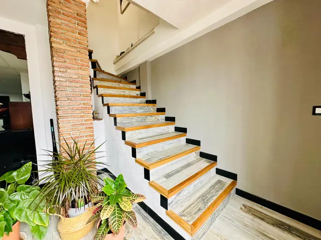 Espectacular Pareado en Urb. Monteluz, con Jardín y Piscina — 20