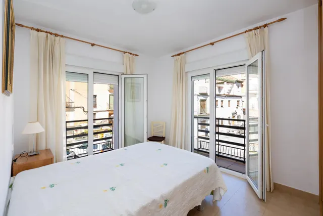 !!Fantástica vivienda en Huetor Santillán junto Ayuntamiento!! — 26