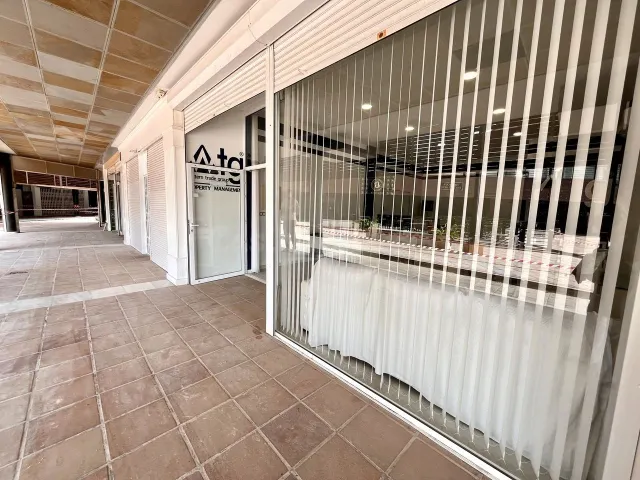 Local comercial 70m² en venta - La Zenia - foto 2