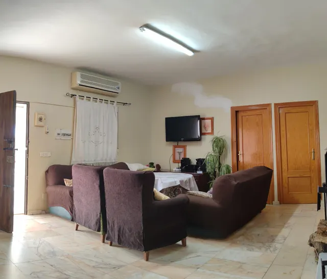CASA EN FINES ( ALMERIA ) DE 4 habitaciones CON TERRENO Y PISCINA. — 10