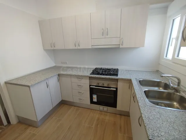 PISO EN VENTA CON TRASTERO