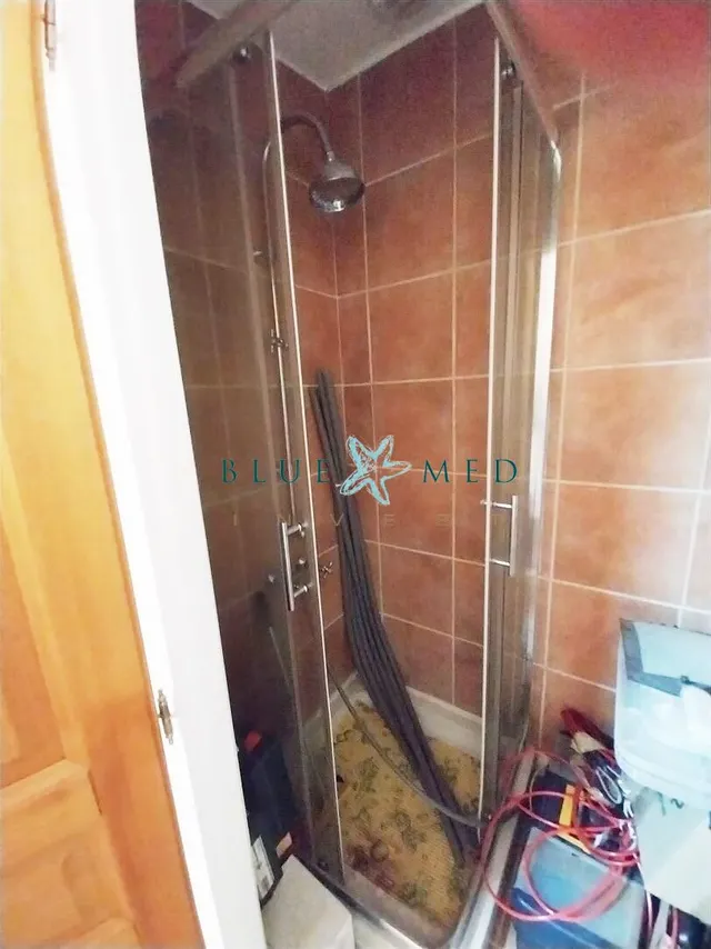 Sorprendente casa de campo con 4 dormitorios y 3 baños. — 48