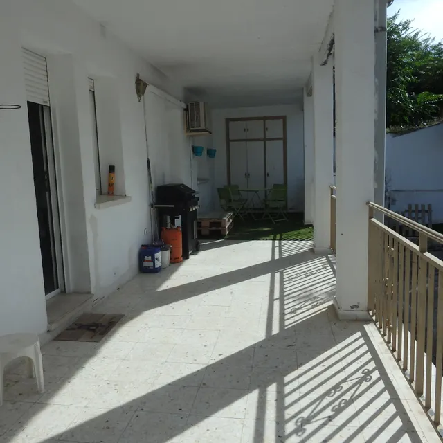 Casa con piscina y parcela de 470 m2 en Méntrida | 3 dormitorios — 24