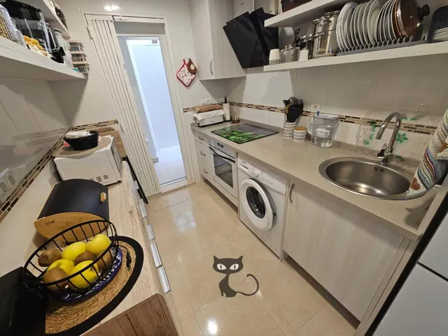 Oportunidad en Alfafar ¡Piso Reformado con Terraza! — 28