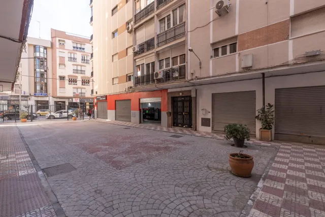 Piso en venta en calle arabial – Granada | — 33