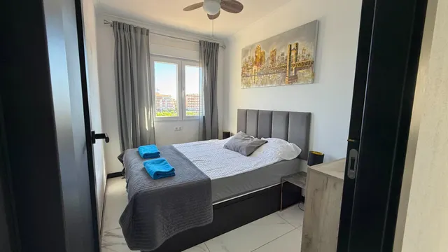 Apartamento con vistas al mar, piscina y licencia turística en La Mata, Torrevieja — 12