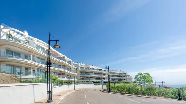 Piso El Higuerón , Fuengirola — 41