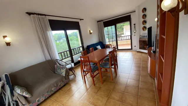 Ático con licencia turística a 50 m del mar en Empúries — 6