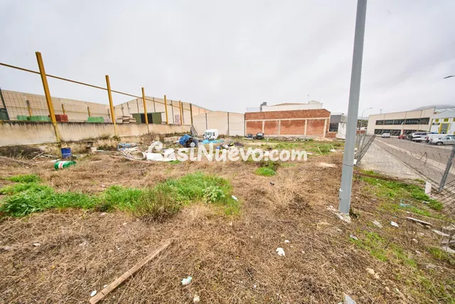 SUELO EN VENTA POLIGONO EL CEREZO ( CASTILO DE LOCUBIN) DE 1 - foto 5