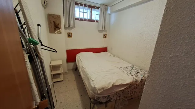 Dos pisos en uno ( oportunidad de inversion en Benidorm ) — 17